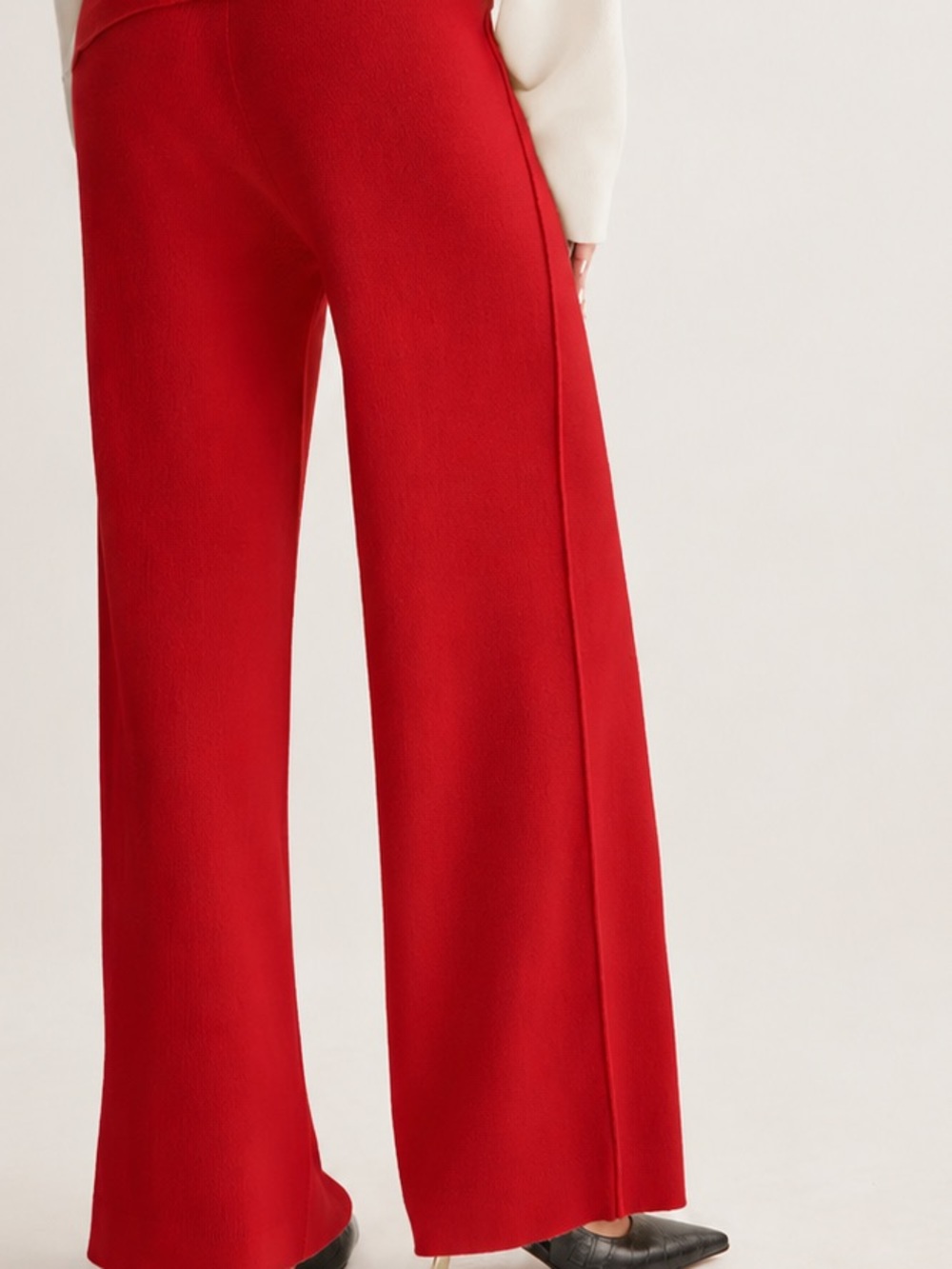 Commense Burgundy Wide-Leg High-Rise Trousers - Picture 4 of 5